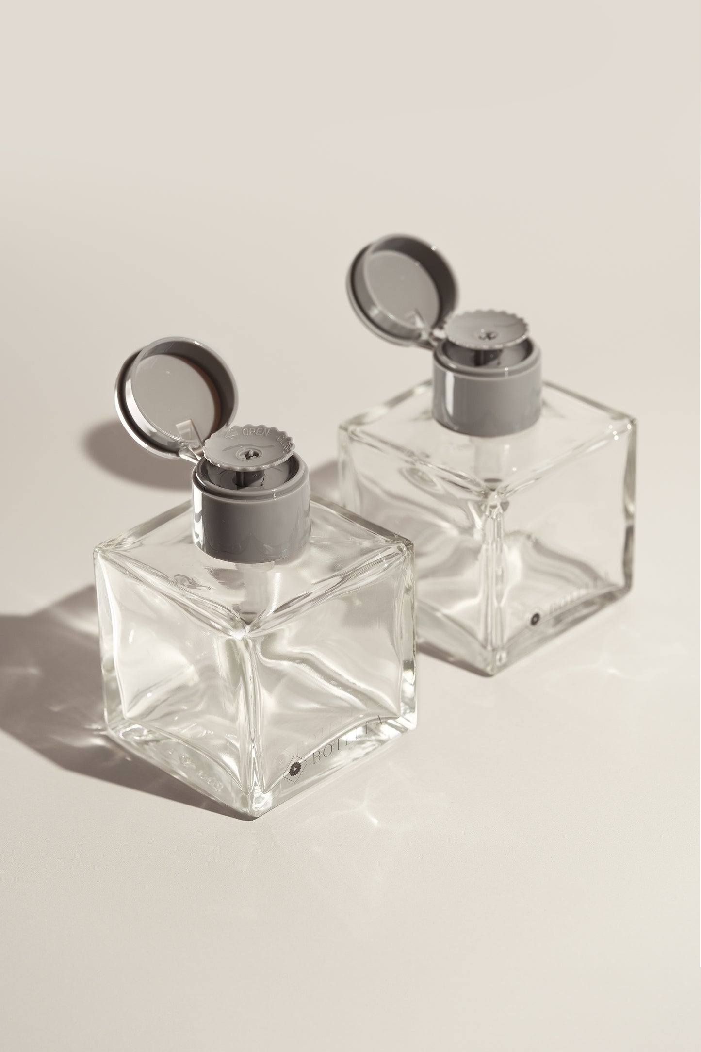 Square Glass Pump Bottle - Duo