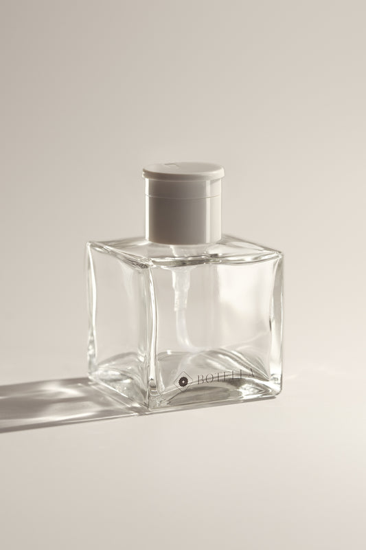 White Square glass acetone pump bottle single for professional nail tech nail station
